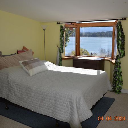 Estuary House Reflexology B&B กูร์เตอเนย์ ภายนอก รูปภาพ