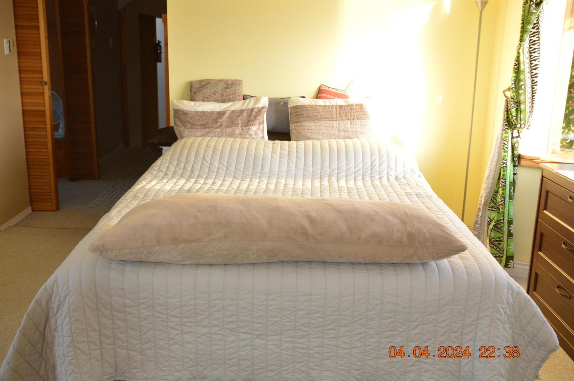 Estuary House Reflexology B&B กูร์เตอเนย์ ภายนอก รูปภาพ